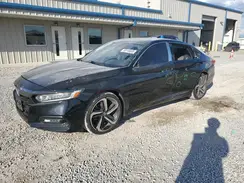 1HGCV1F33JA188113 2018 HONDA ACCORD