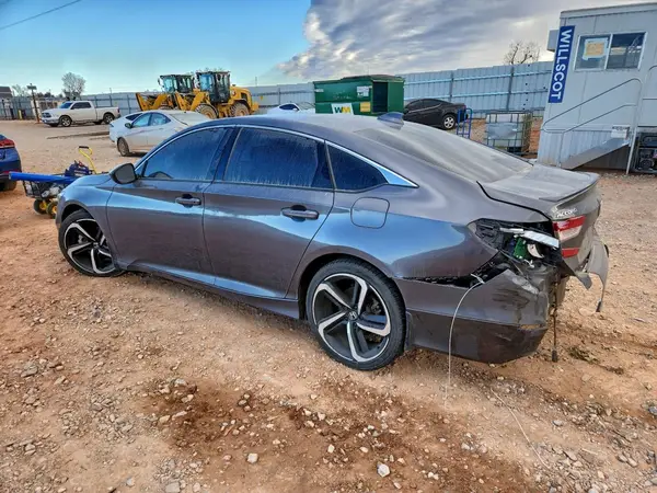 1HGCV1F33JA192663 2018 HONDA ACCORD - Image 2