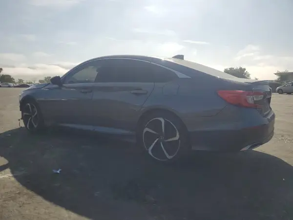 1HGCV1F33JA193635 2018 HONDA ACCORD - Image 2