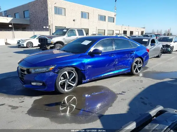 1HGCV1F33JA193750 2018 HONDA ACCORD - Image 2