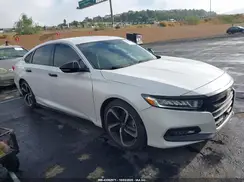 1HGCV1F33JA195658 2018 HONDA ACCORD