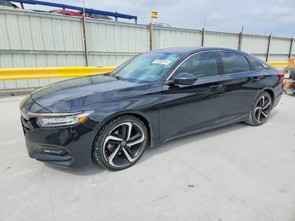 1HGCV1F33JA204035 2018 HONDA ACCORD - Image 1