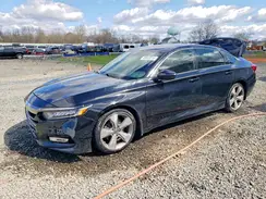 1HGCV1F33JA205220 2018 HONDA ACCORD