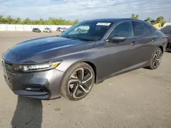 1HGCV1F33JA210725 2018 HONDA ACCORD