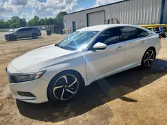 1HGCV1F33JA211759 2018 HONDA ACCORD