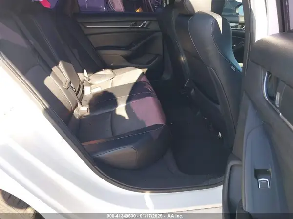 1HGCV1F33JA212782 2018 HONDA ACCORD - Image 8