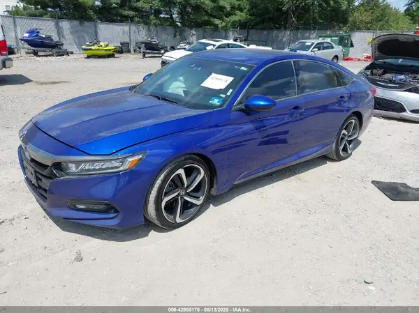 1HGCV1F33JA213091 2018 HONDA ACCORD - Image 2