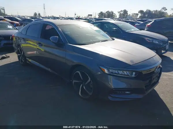 1HGCV1F33JA216976 2018 HONDA ACCORD - Image 1