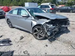 1HGCV1F33JA219974 2018 HONDA ACCORD