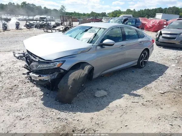 1HGCV1F33JA219974 2018 HONDA ACCORD - Image 2