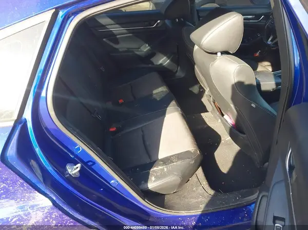 1HGCV1F33JA221546 2018 HONDA ACCORD - Image 8