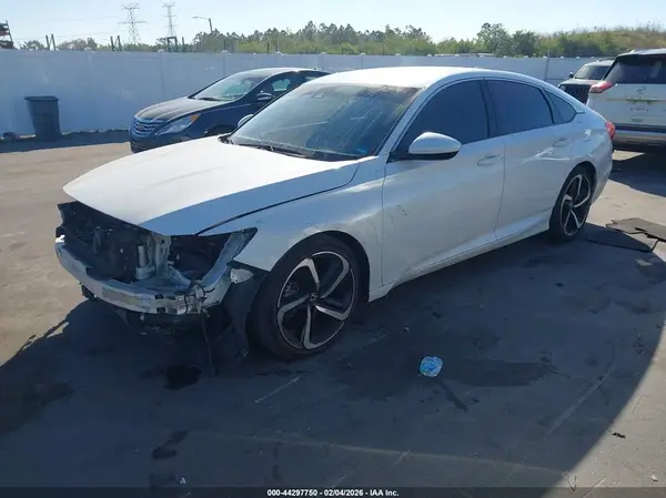 1HGCV1F33JA222549 2018 HONDA ACCORD - Image 2