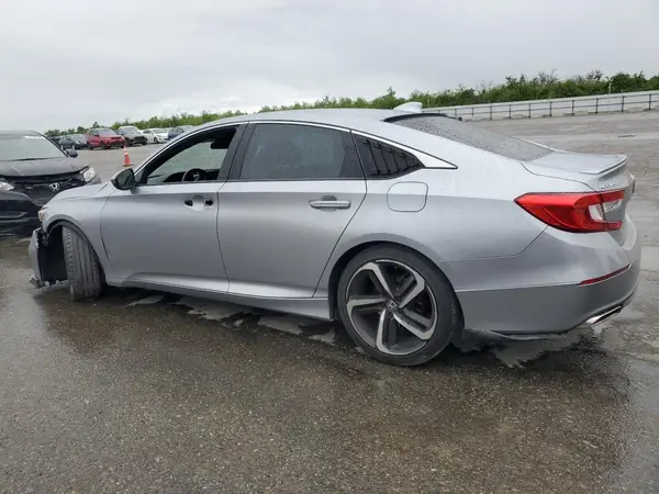 1HGCV1F33JA223572 2018 HONDA ACCORD - Image 2