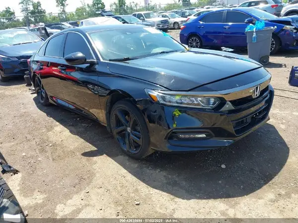 1HGCV1F33JA223930 2018 HONDA ACCORD - Image 1