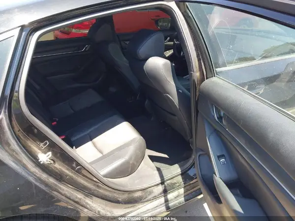1HGCV1F33JA224270 2018 HONDA ACCORD - Image 8