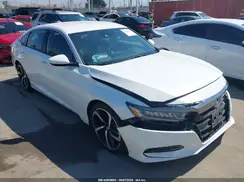 1HGCV1F33JA225144 2018 HONDA ACCORD