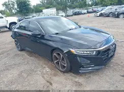 1HGCV1F33JA225628 2018 HONDA ACCORD