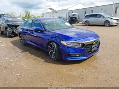 1HGCV1F33JA230084 2018 HONDA ACCORD