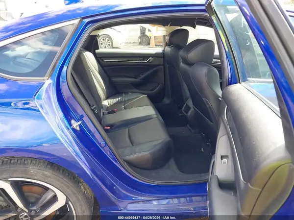 1HGCV1F33JA230084 2018 HONDA ACCORD - Image 8