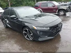 1HGCV1F33JA232563 2018 HONDA ACCORD