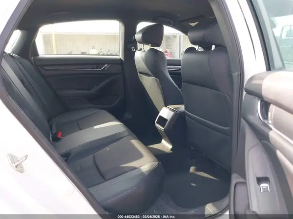 1HGCV1F33JA235530 2018 HONDA ACCORD - Image 8