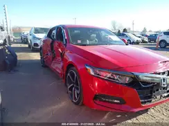 1HGCV1F33JA237813 2018 HONDA ACCORD