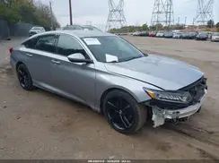 1HGCV1F33JA237858 2018 HONDA ACCORD