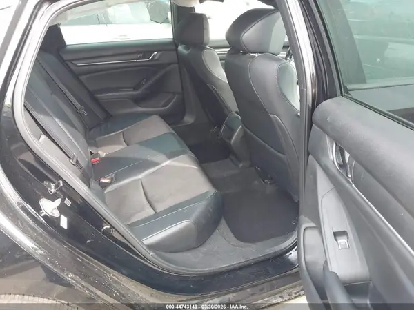 1HGCV1F33JA241716 2018 HONDA ACCORD - Image 8