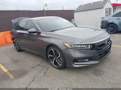 1HGCV1F33JA243899 2018 HONDA ACCORD