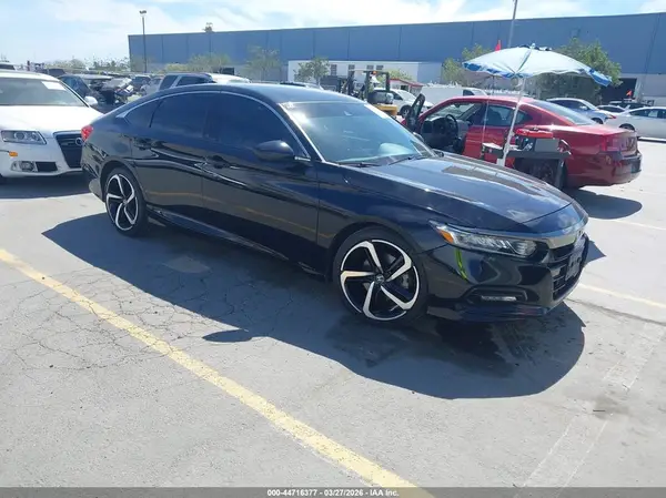 1HGCV1F33JA244521 2018 HONDA ACCORD - Image 1