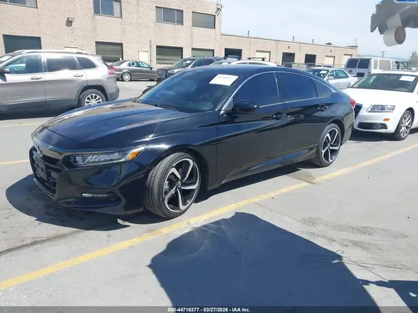 1HGCV1F33JA244521 2018 HONDA ACCORD - Image 2