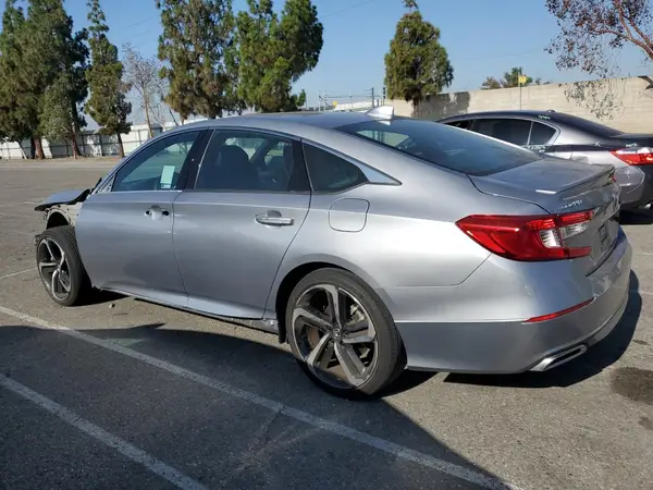 1HGCV1F33JA249007 2018 HONDA ACCORD - Image 2