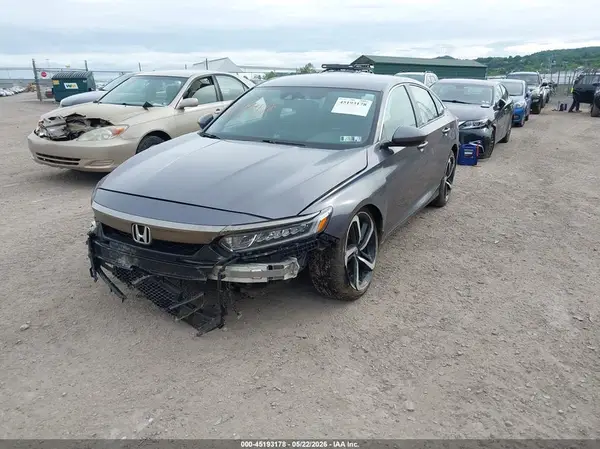 1HGCV1F33JA250724 2018 HONDA ACCORD - Image 2