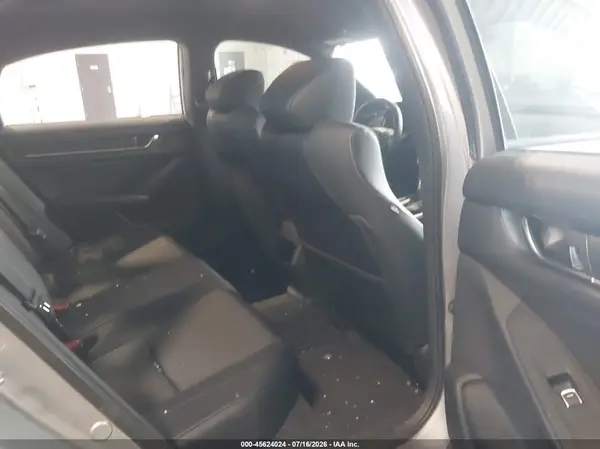 1HGCV1F33JA257219 2018 HONDA ACCORD - Image 8
