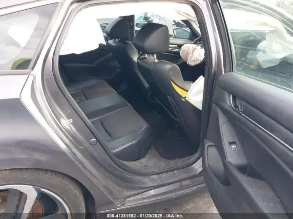 1HGCV1F33JA258631 2018 HONDA ACCORD - Image 8