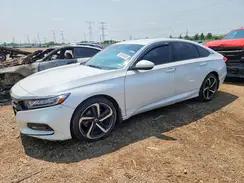 1HGCV1F33JA260542 2018 HONDA ACCORD