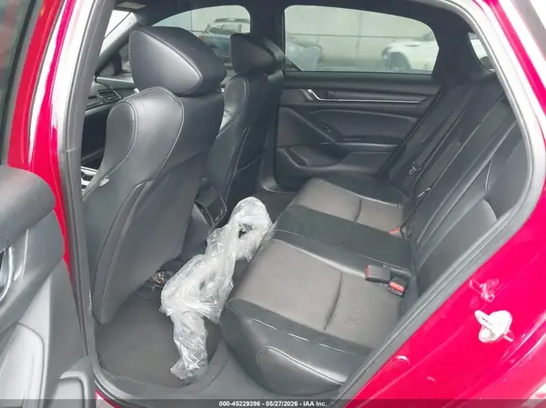 1HGCV1F33JA261240 2018 HONDA ACCORD - Image 8