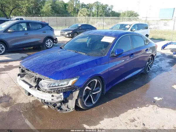 1HGCV1F33JA264736 2018 HONDA ACCORD - Image 2