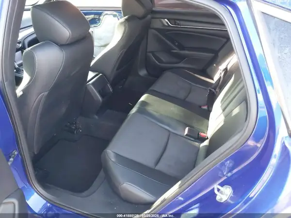 1HGCV1F33JA264736 2018 HONDA ACCORD - Image 8