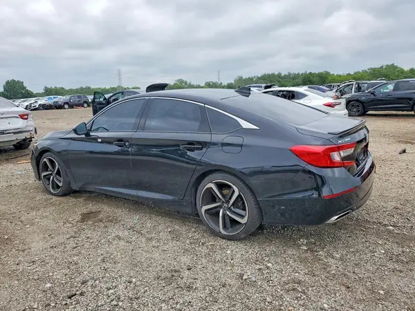 1HGCV1F33JA265420 2018 HONDA ACCORD - Image 2