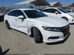 1HGCV1F33JA265739 2018 HONDA ACCORD