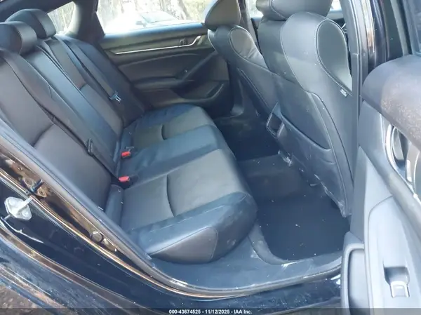 1HGCV1F33JA266471 2018 HONDA ACCORD - Image 8