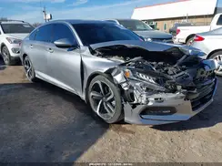 1HGCV1F33JA266762 2018 HONDA ACCORD
