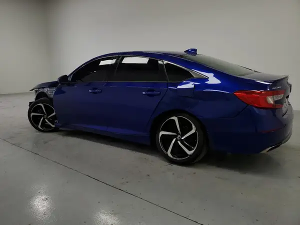 1HGCV1F33JA266874 2018 HONDA ACCORD - Image 2