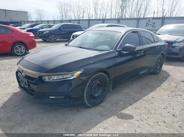 1HGCV1F33JA800570 2018 HONDA ACCORD - Image 2