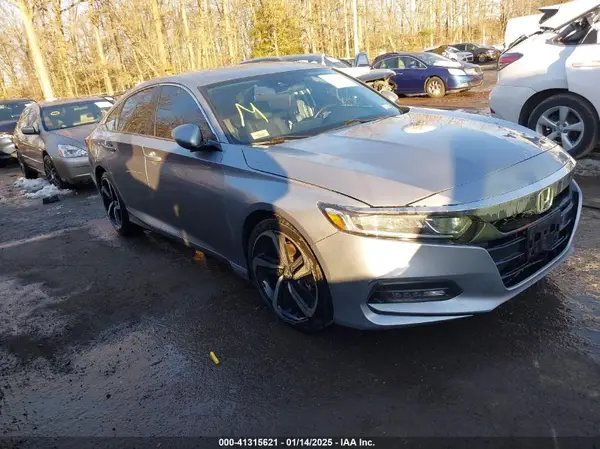 1HGCV1F33KA004533 2019 HONDA ACCORD - Image 1