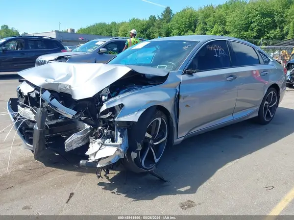 1HGCV1F33KA004550 2019 HONDA ACCORD - Image 2