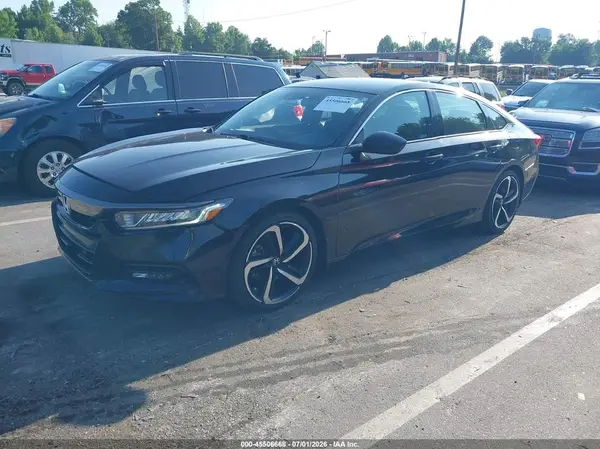 1HGCV1F33KA006377 2019 HONDA ACCORD - Image 2