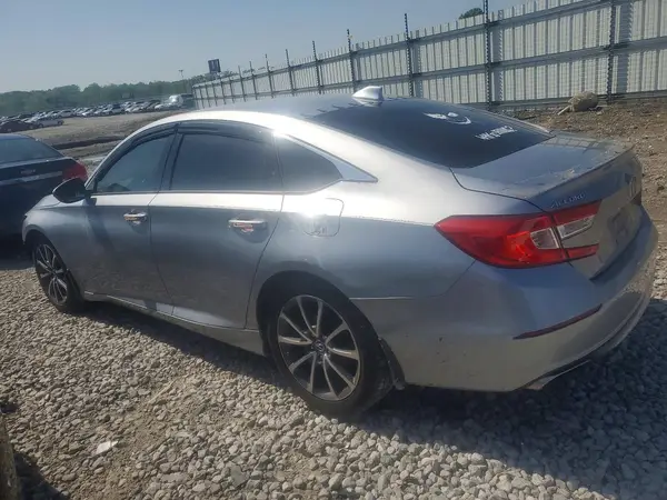 1HGCV1F33KA011224 2019 HONDA ACCORD - Image 2