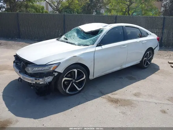 1HGCV1F33KA013944 2019 HONDA ACCORD - Image 2